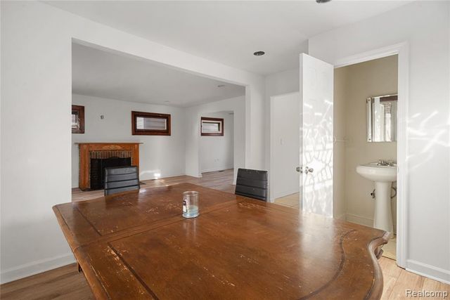 147 1st Street, Wyandotte, MI 48192