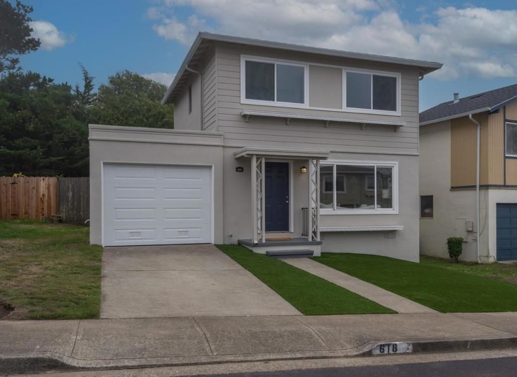 618 Foothill Drive, Pacifica, CA 94044