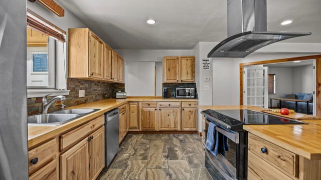 2389 W Plateau Court, Grand Junction, CO 81507