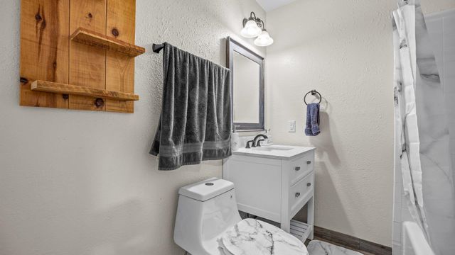2389 W Plateau Court, Grand Junction, CO 81507