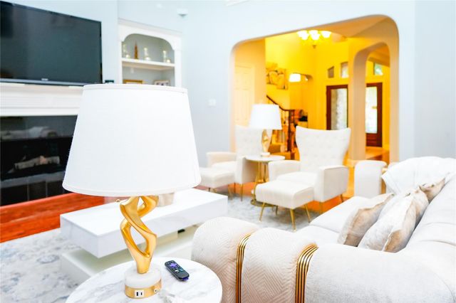 15127 Oldtown Bridge Court, Sugar Land, TX 77498