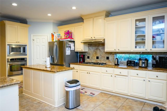 15127 Oldtown Bridge Court, Sugar Land, TX 77498