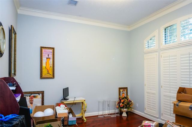 15127 Oldtown Bridge Court, Sugar Land, TX 77498