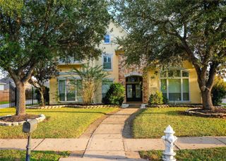 15127 Oldtown Bridge Court, Sugar Land, TX 77498