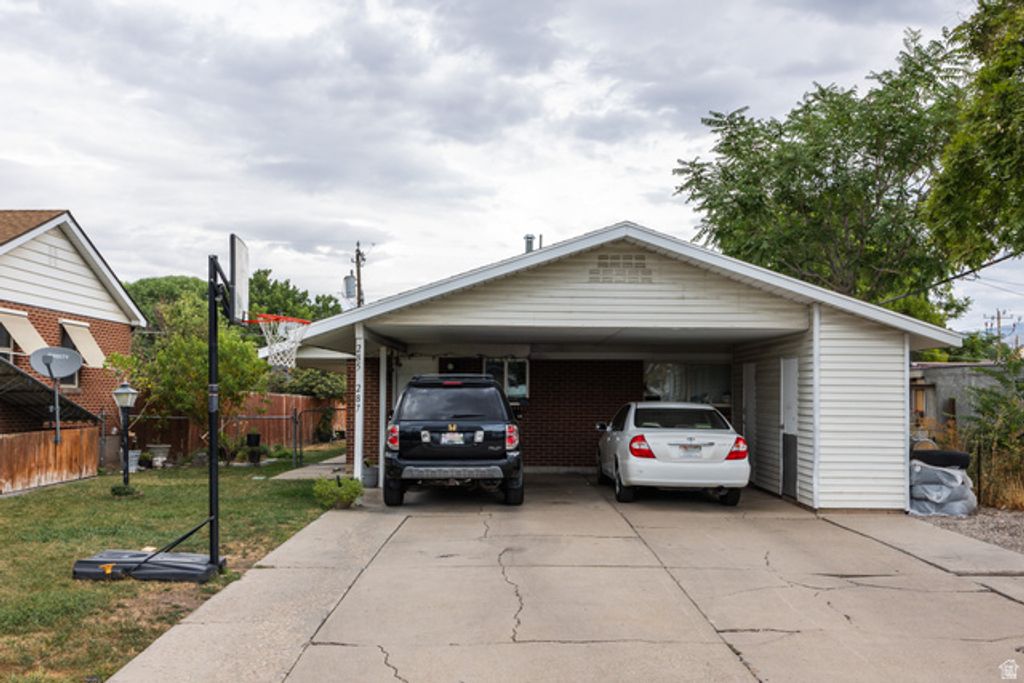 285 E VIDAS AVE, South Salt Lake, UT 84115 — exterior