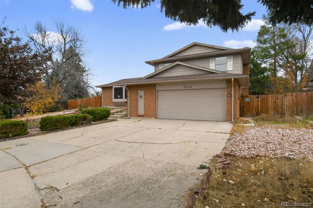 2324 S Kingston Street, Aurora, CO 80014