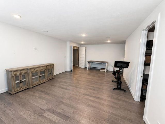 15 Quiet Mead Place, The Woodlands, TX 77375