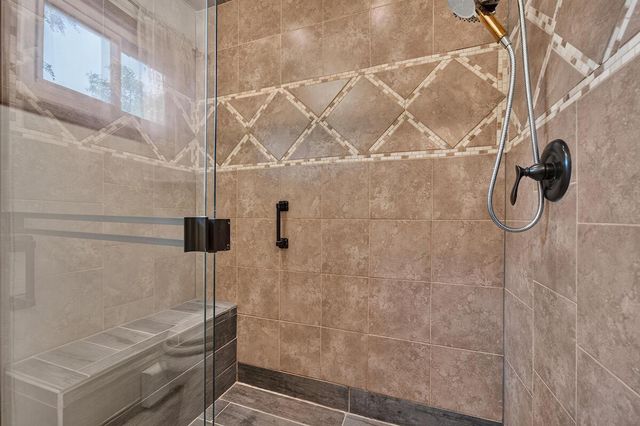 1225 N Osborne BOULEVARD, Racine, WI 53405