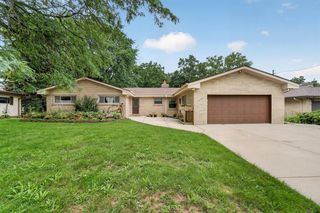 1225 N Osborne BOULEVARD, Racine, WI 53405