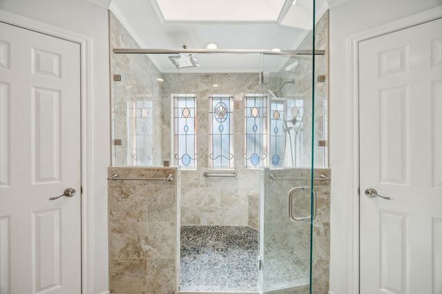 824 Mayfair Hill Court, Bedford, TX 76021