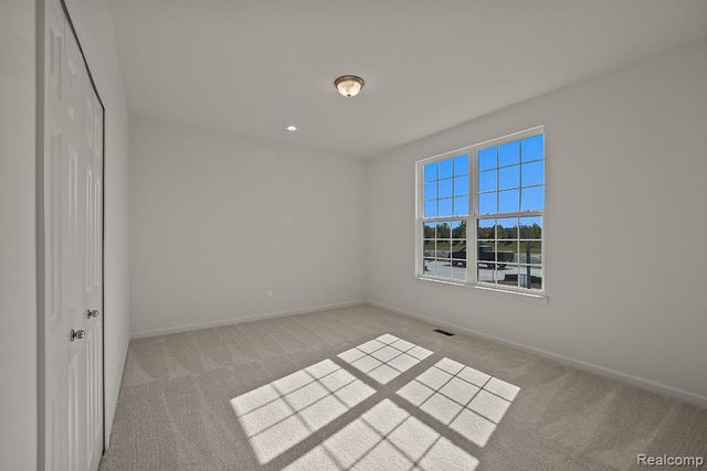 29128 Myles Andrew Drive, Lyon Charter Township, MI 48178