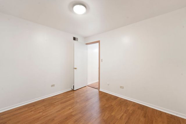 1941 N 19th Avenue 2, Melrose Park, IL 60160