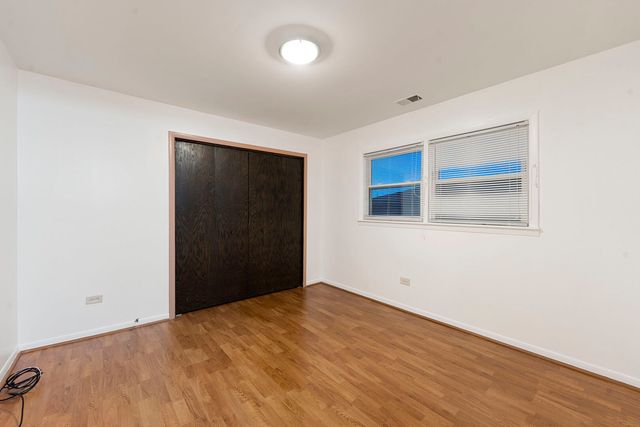 1941 N 19th Avenue 2, Melrose Park, IL 60160