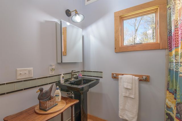 1 Bucket Lane, Dover, VT 05356