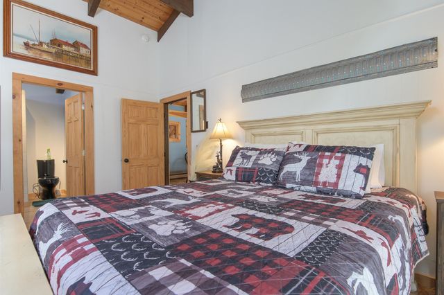 1 Bucket Lane, Dover, VT 05356