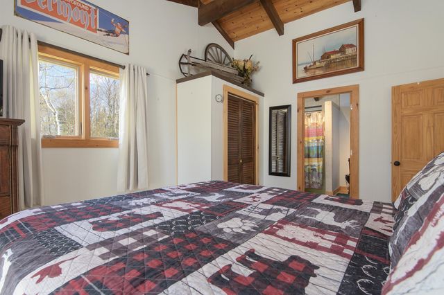1 Bucket Lane, Dover, VT 05356