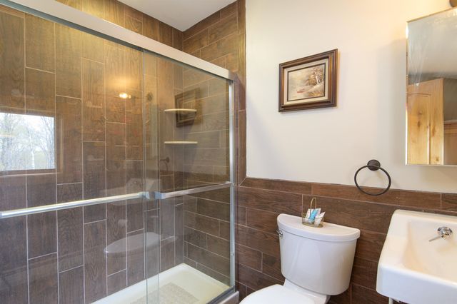 1 Bucket Lane, Dover, VT 05356