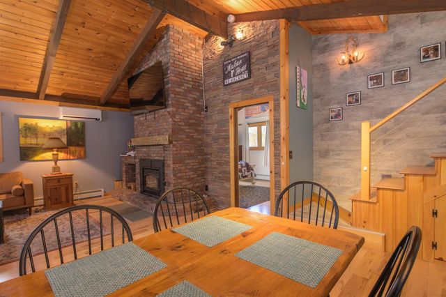 1 Bucket Lane, Dover, VT 05356