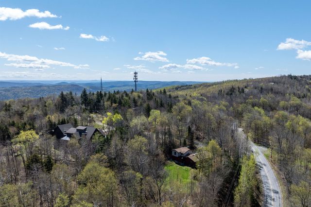 1 Bucket Lane, Dover, VT 05356