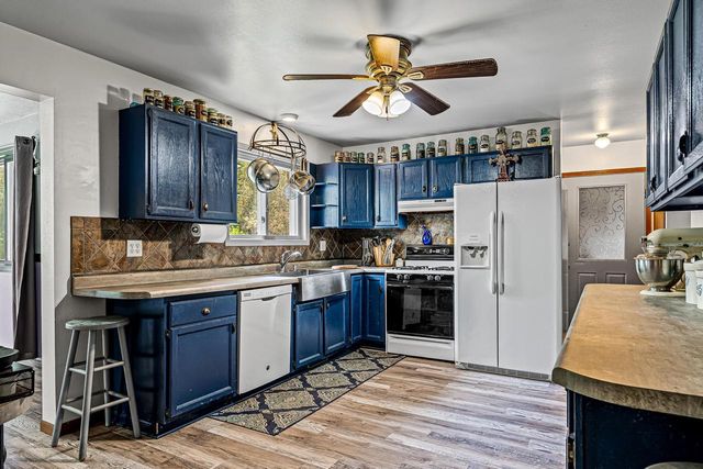 N10609 16th Avenue, Necedah, WI 54646