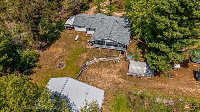 N10609 16th Avenue, Necedah, WI 54646