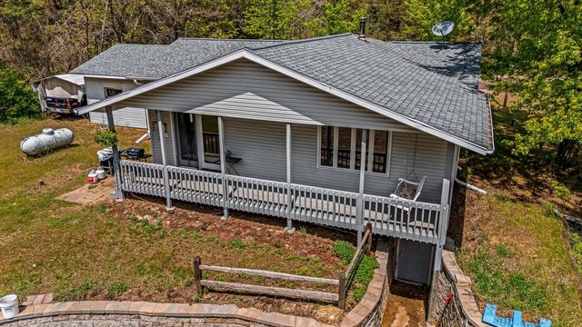 N10609 16th Avenue, Necedah, WI 54646