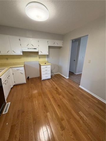 1426 Northfield Park Boulevard, Warrensburg, MO 64093