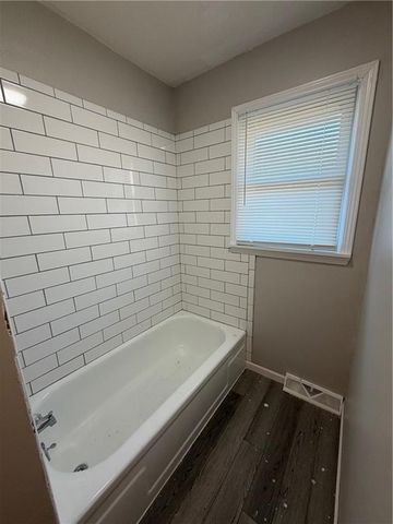 1426 Northfield Park Boulevard, Warrensburg, MO 64093