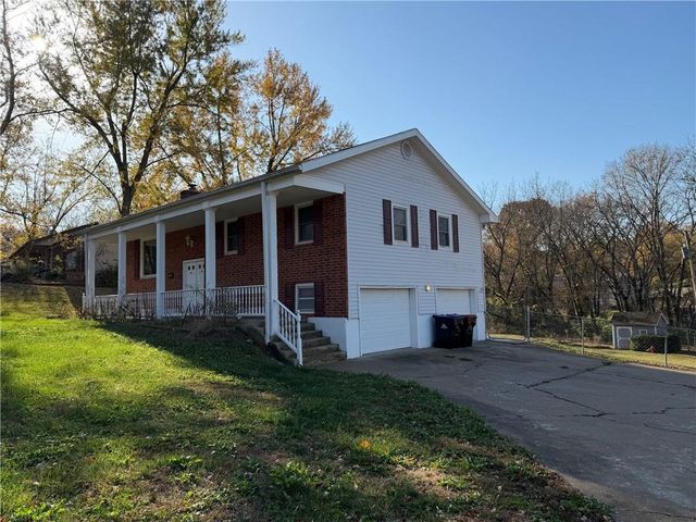 1426 Northfield Park Boulevard, Warrensburg, MO 64093