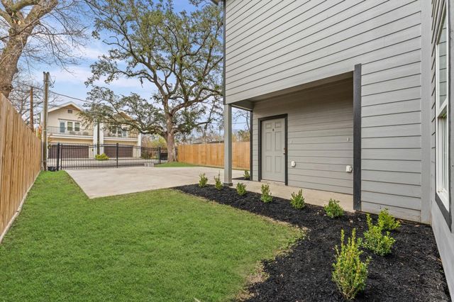 3410 Bremond Street, Houston, TX 77004