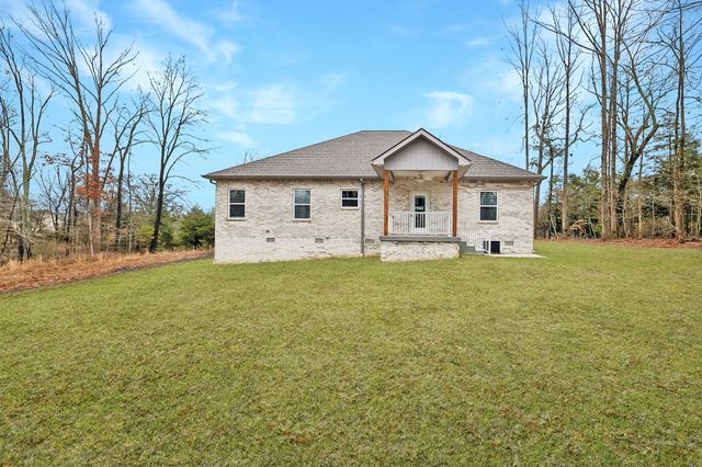 2219 Ovoca Rd, Tullahoma, TN 37388