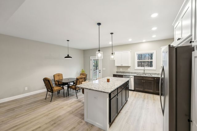 2219 Ovoca Rd, Tullahoma, TN 37388