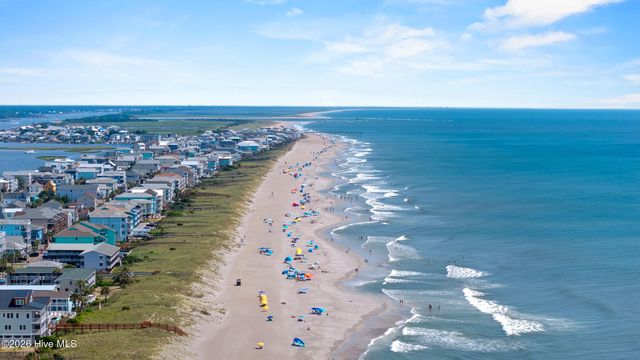 919 Riptide Lane, Carolina Beach, NC 28428