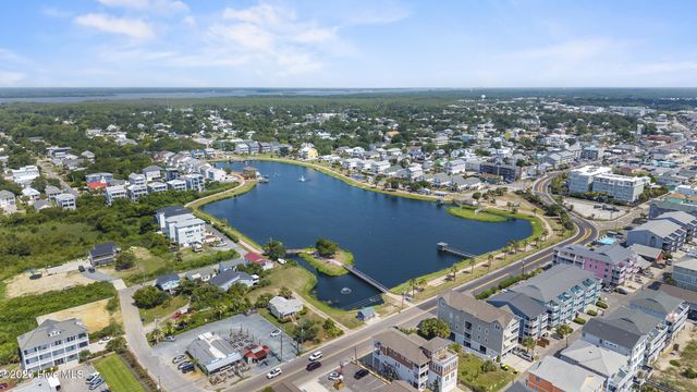 919 Riptide Lane, Carolina Beach, NC 28428