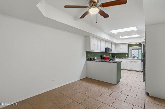 214 CASAS BELLA Lane, Santa Teresa, NM 88008