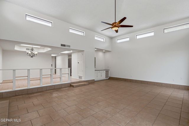 214 CASAS BELLA Lane, Santa Teresa, NM 88008