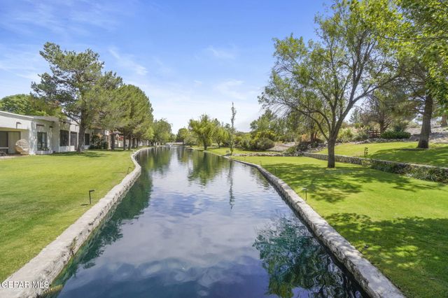 214 CASAS BELLA Lane, Santa Teresa, NM 88008