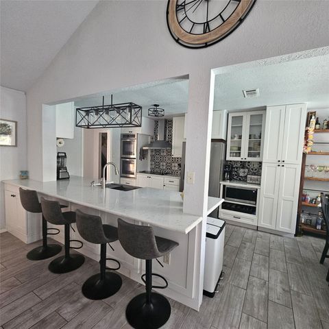 2609 Meadow Green, Bedford, TX 76021