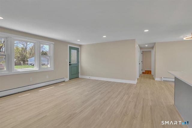 3 Marble Road, Enfield, CT 06082