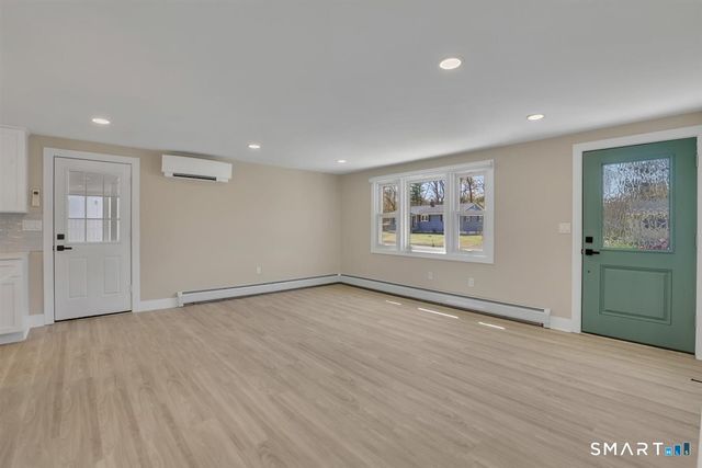 3 Marble Road, Enfield, CT 06082