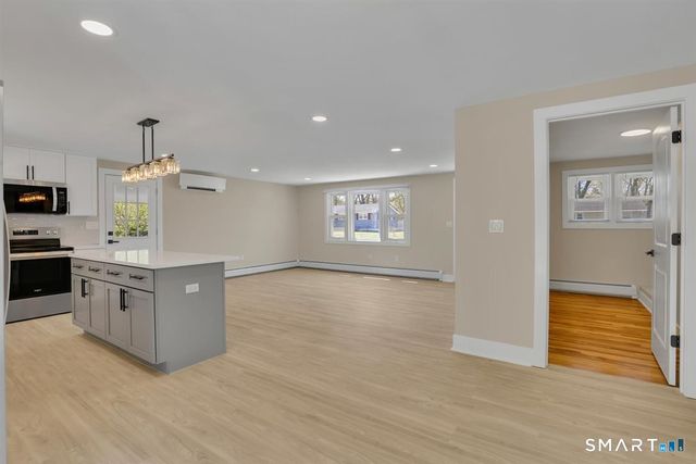 3 Marble Road, Enfield, CT 06082