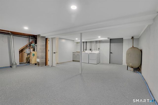 3 Marble Road, Enfield, CT 06082