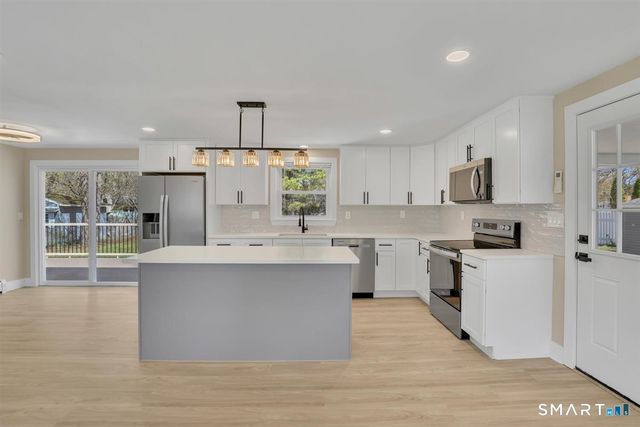 3 Marble Road, Enfield, CT 06082