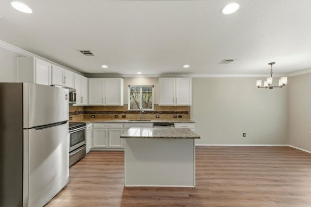 6605 ADAIR DR, Austin, TX 78754