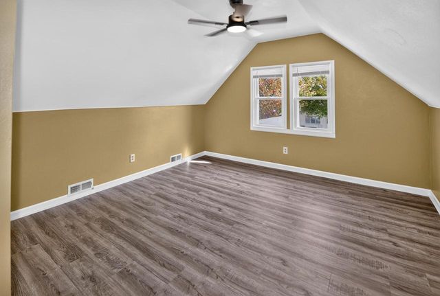 1201 S 75th STREET, West Allis, WI 53214