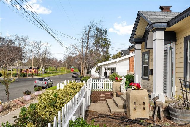 1233 1st, Oroville, CA 95965