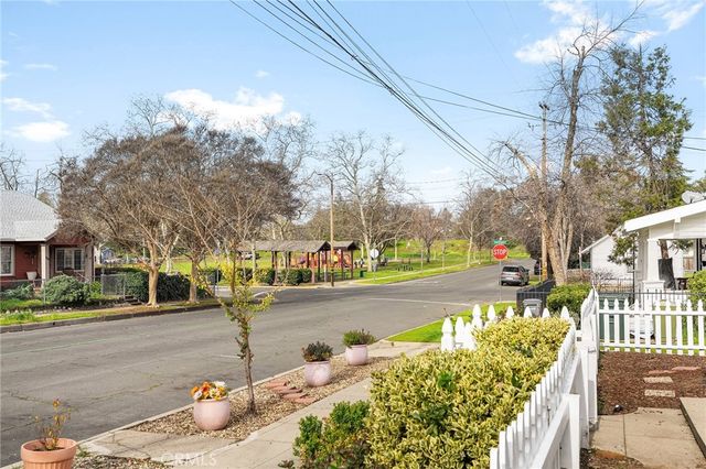 1233 1st, Oroville, CA 95965