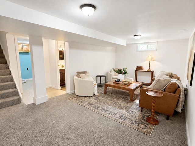 1407 W Kiernan Ave, Spokane, WA 99205