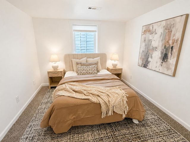 1407 W Kiernan Ave, Spokane, WA 99205