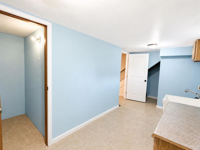 1407 W Kiernan Ave, Spokane, WA 99205